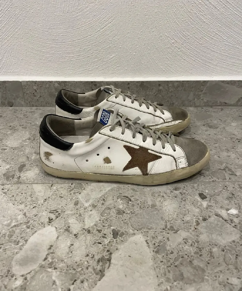 Golden Goose Super-Star
