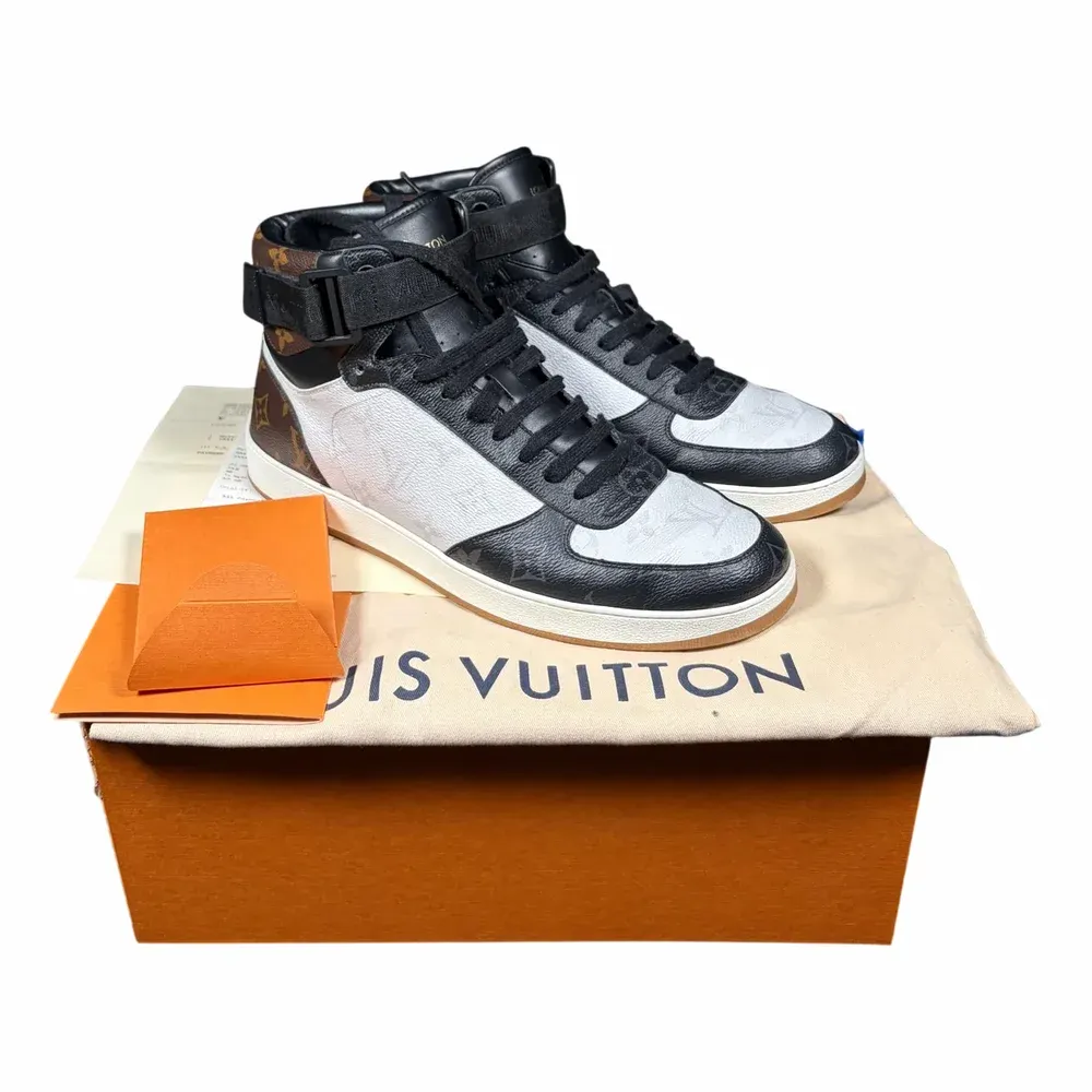 LOUIS VUITTON Rivoli Sneaker Boot