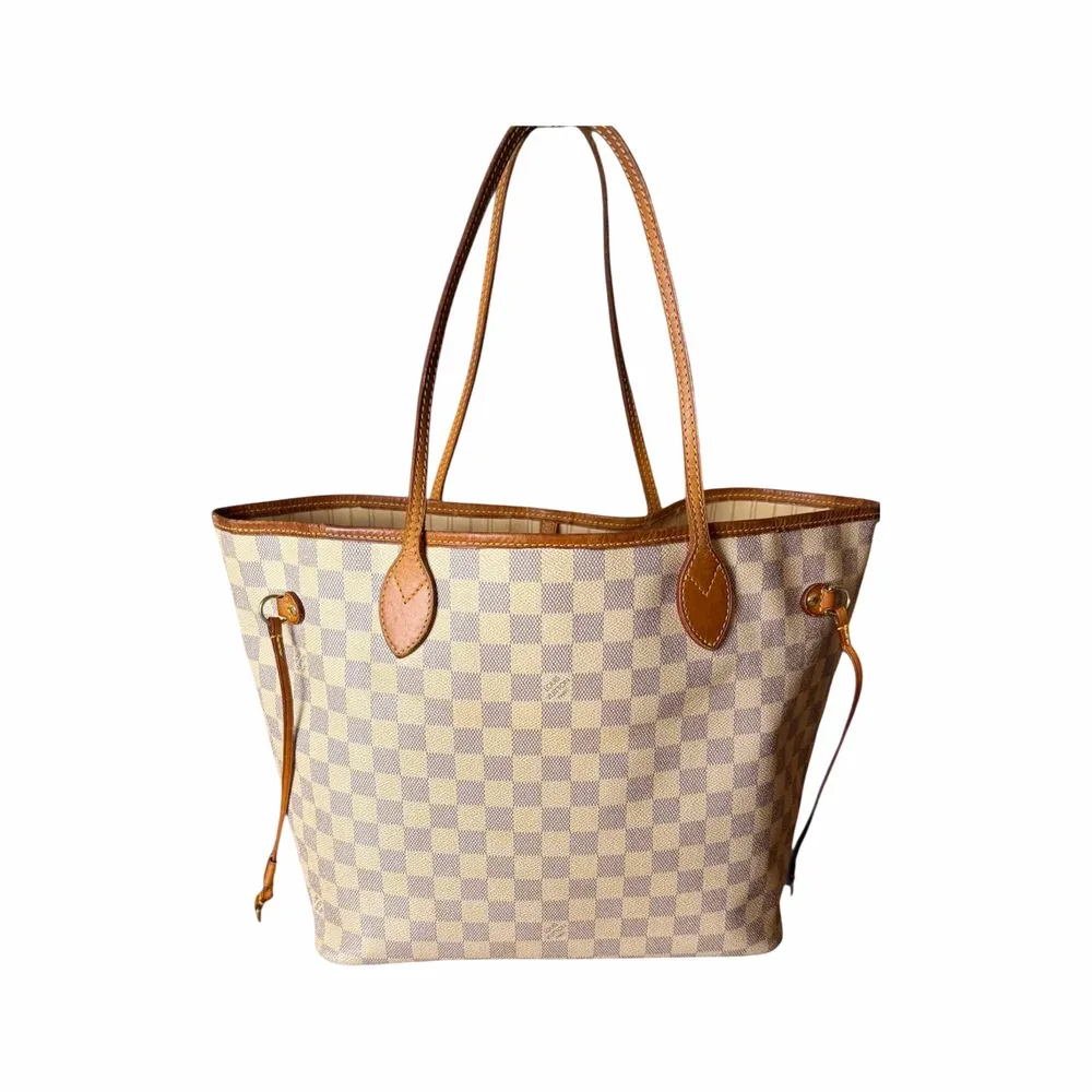 LOUIS VUITTON Neverfull MM